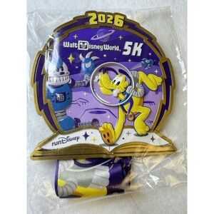 Disney Marathon Weekend 2026 5K Medal runDisney Pluto NEW , Still sealed
